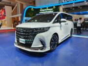 Toyota Alphard 2025: Definisi Baru Kemewahan dan Efisiensi Hybrid